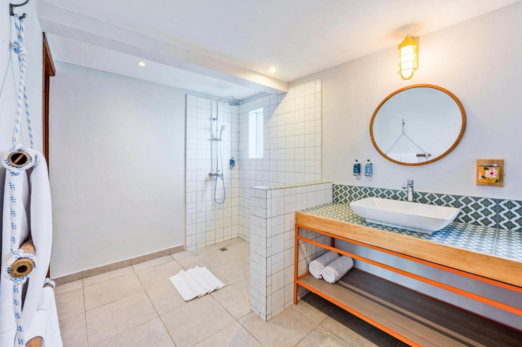 C Rodrigues Mourouk Hotel Port South East Екстериор снимка
